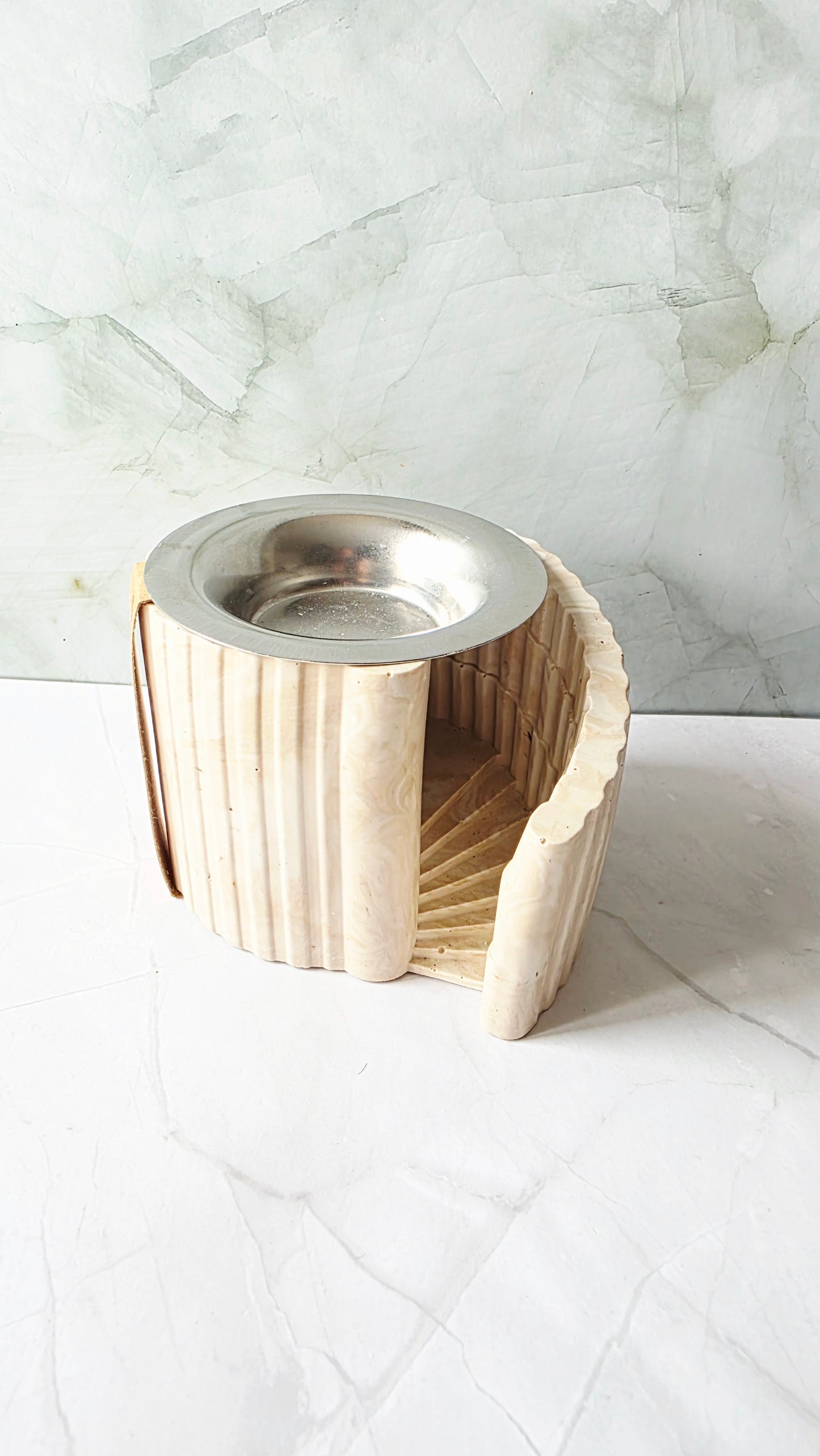 Brûleur de parfum artisanal – Élégance & bien-être fait main