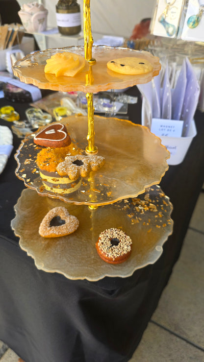 Support 3 plateaux - présentoir en résine – Élégance & Originalité