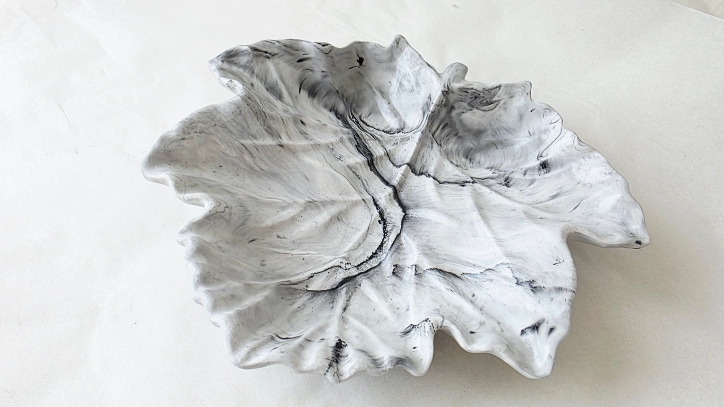 Vide-poche Feuille de chêne – Élégance naturelle & création artisanale