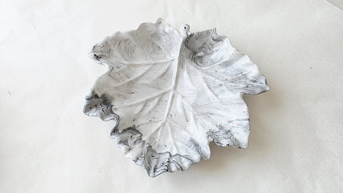 Vide-poche Feuille de chêne – Élégance naturelle & création artisanale