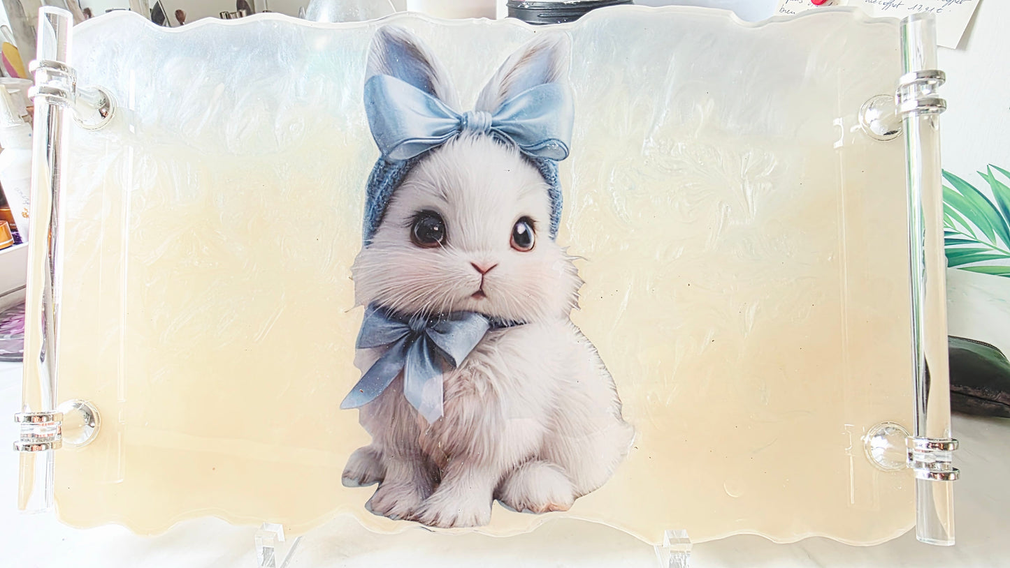 Grand Plateau “Lapin irrésistible”  Pièce unique vendu