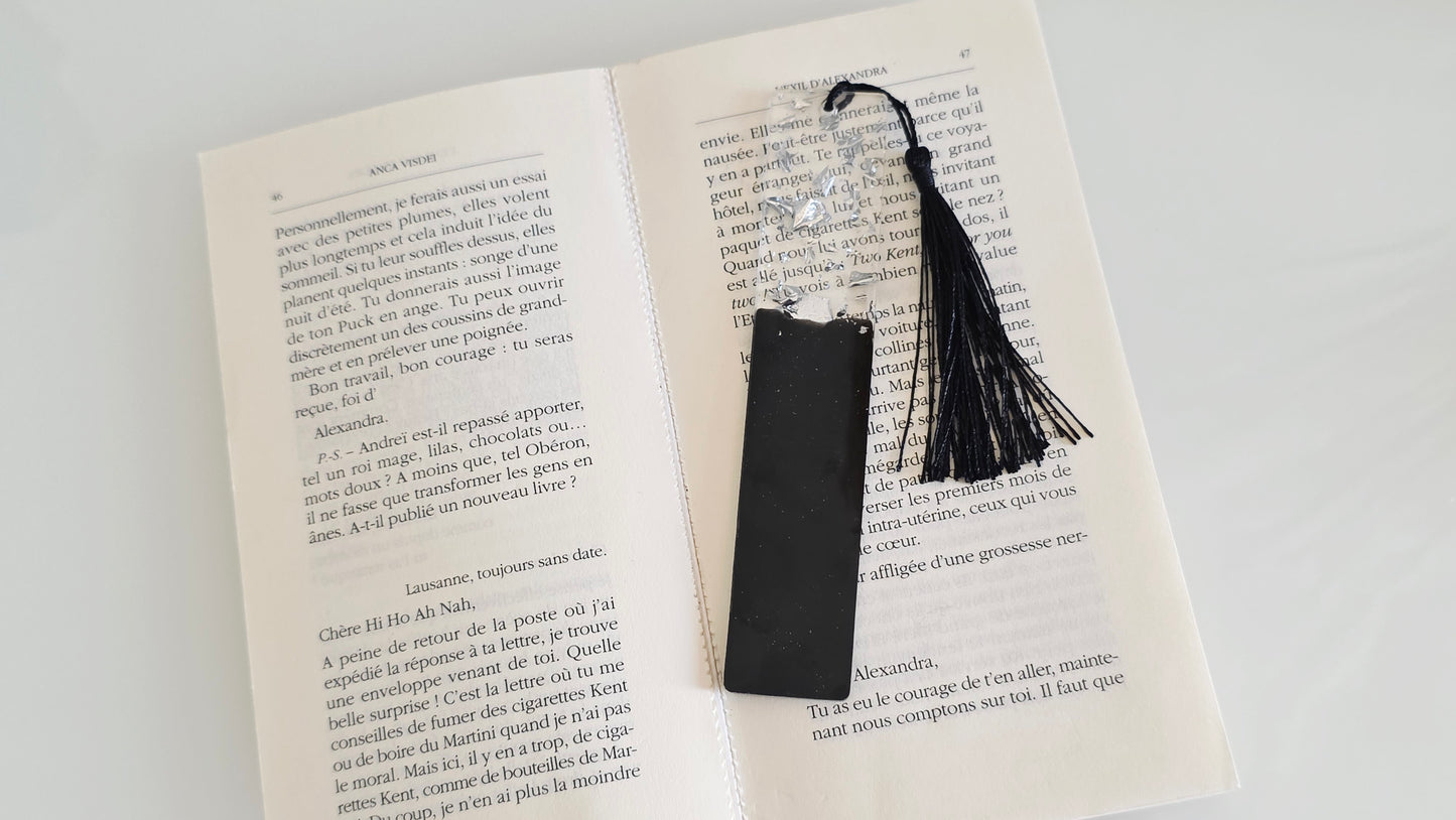 Marque-page noir & argenté – Bijou de livre en résine - Personnalisable