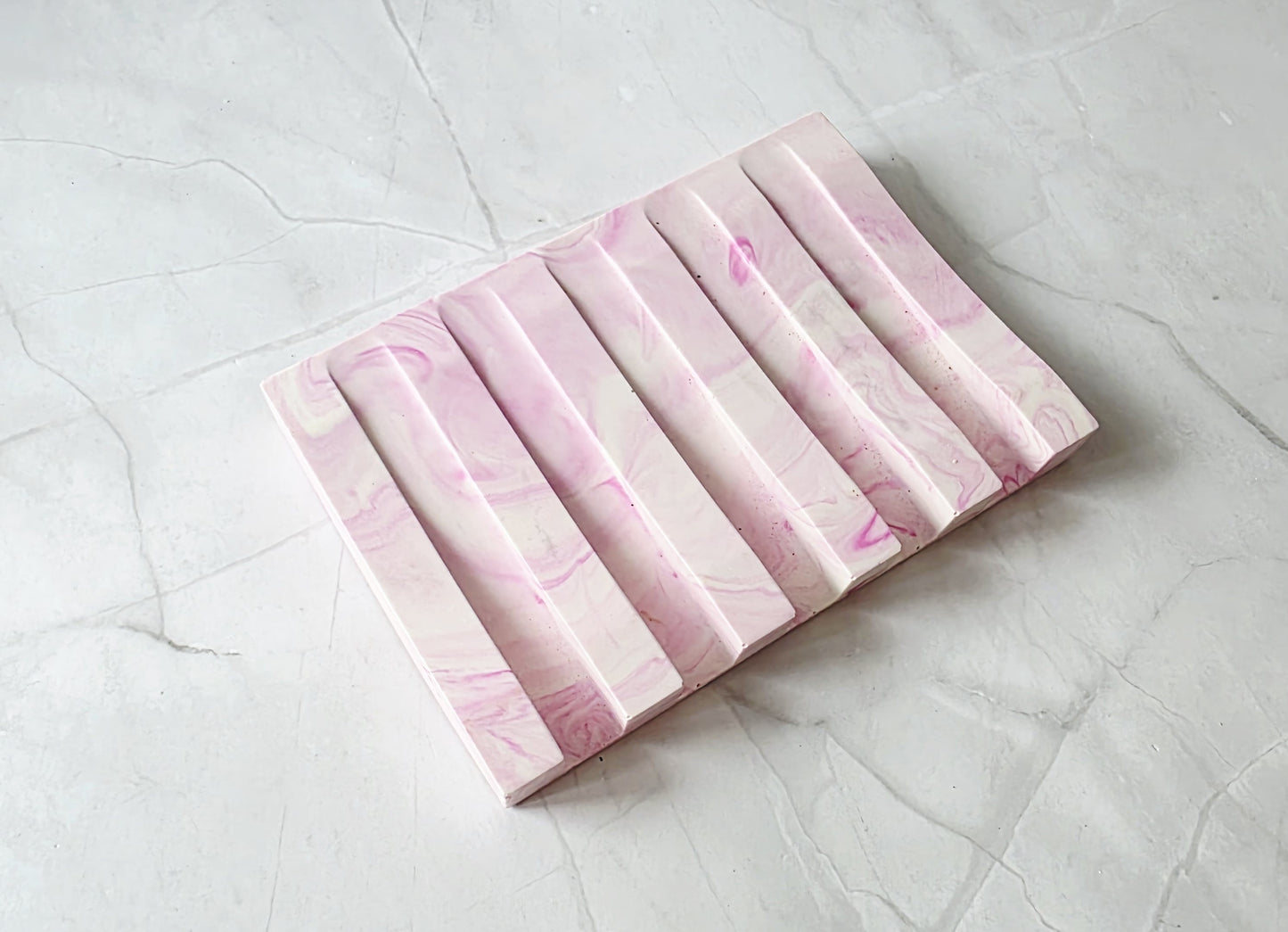 Porte-savon en composite minéral – Création artisanale unique