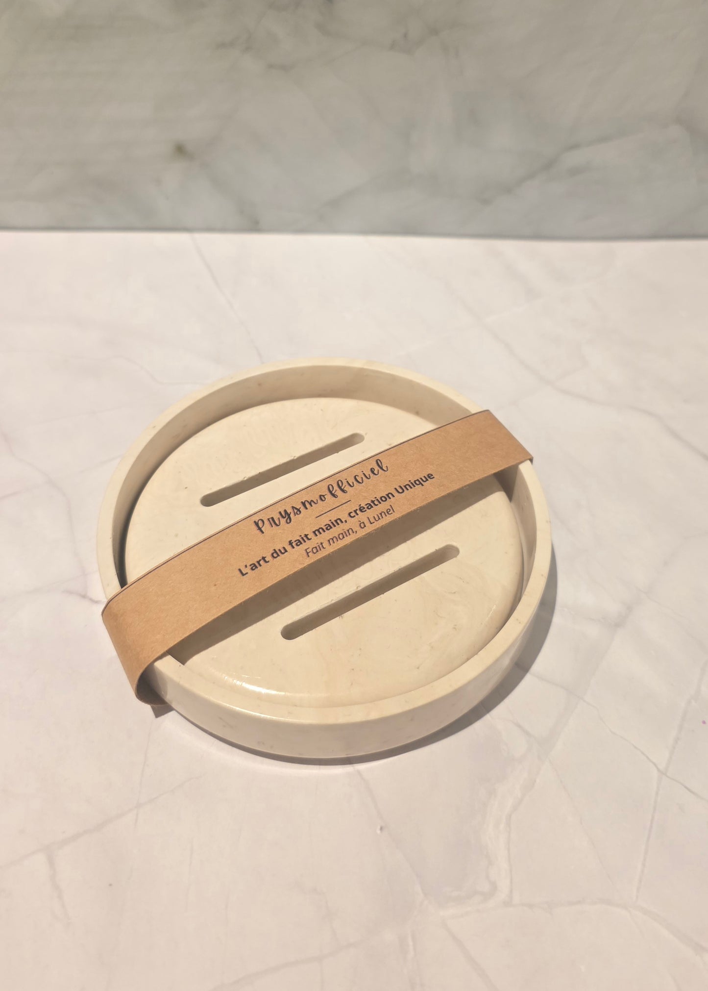 Porte-savon rond en composite minéral – Élégance naturelle & durabilité artisanale