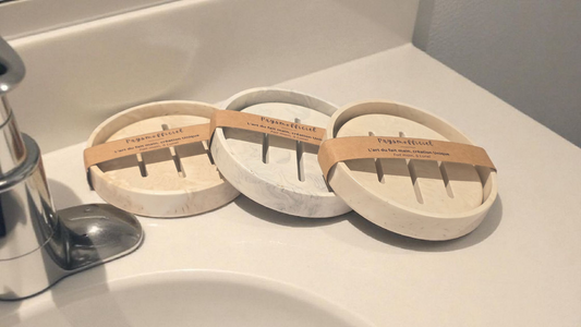 Porte-savon rond en composite minéral – Élégance naturelle & durabilité artisanale