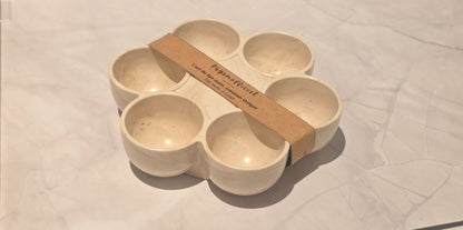 Support à œufs rond en résine  – Pratique & décoratif