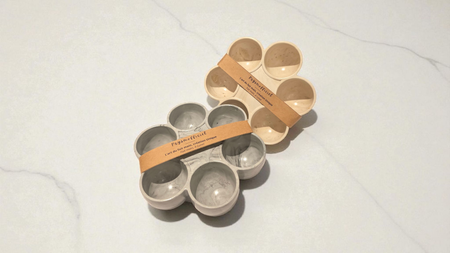 Support à œufs rond en résine  – Pratique & décoratif