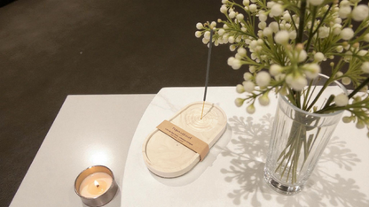 Porte-encens en composite minéral – Élégance naturelle & sérénité artisanale