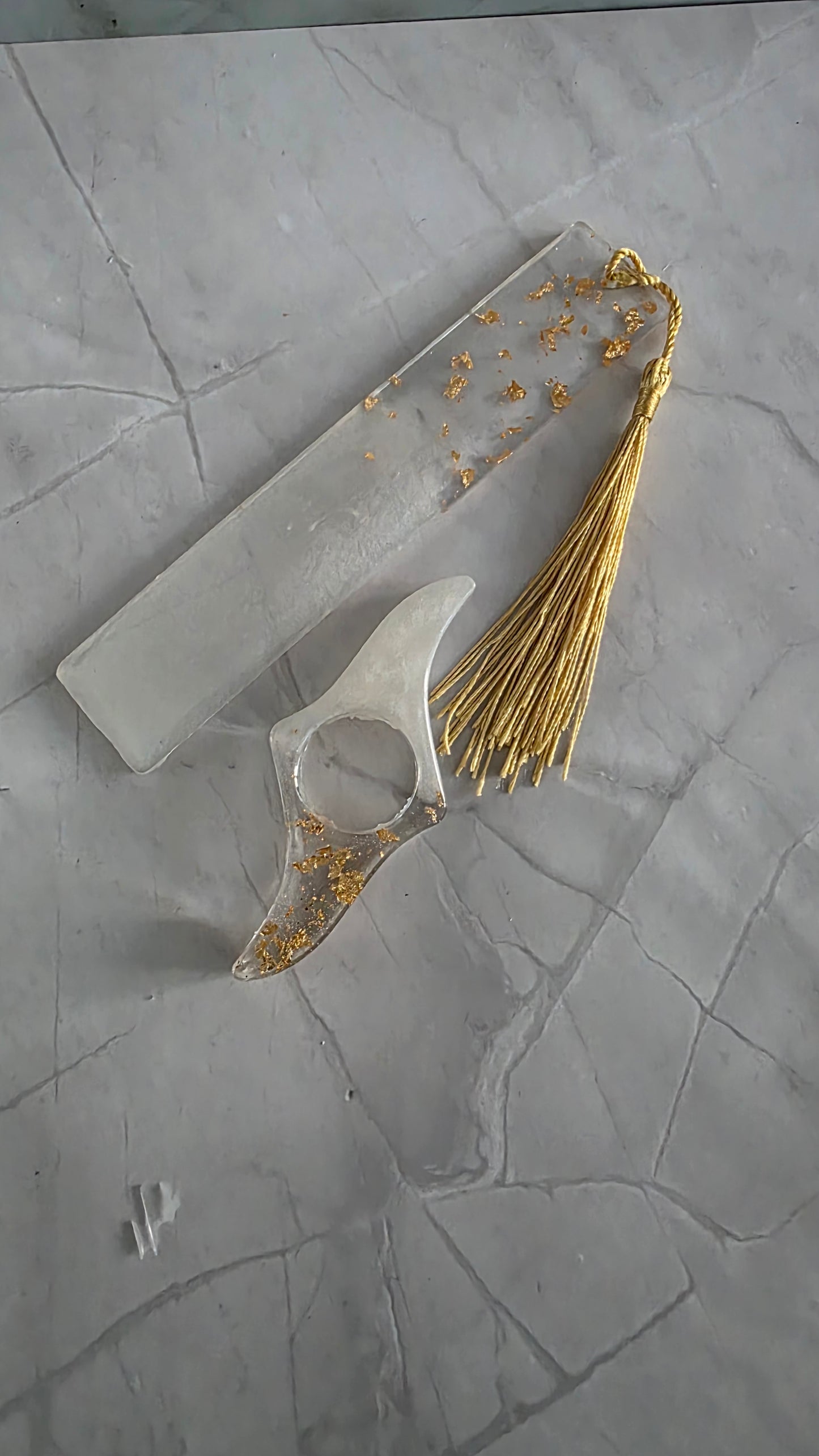 Cadeau lecture - Bague de livre + marque page