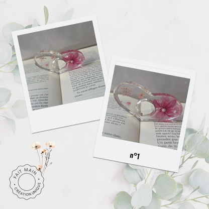 Bague de lecture en résine avec fleurs séchées – Accessoire unique pour lecteur – Fait main – Cadeau original