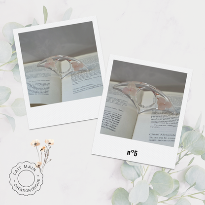 Bague de lecture en résine avec fleurs séchées – Accessoire unique pour lecteur – Fait main – Cadeau original